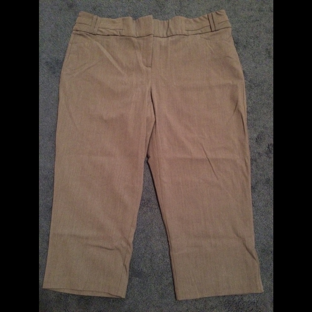 Maurice’s capris